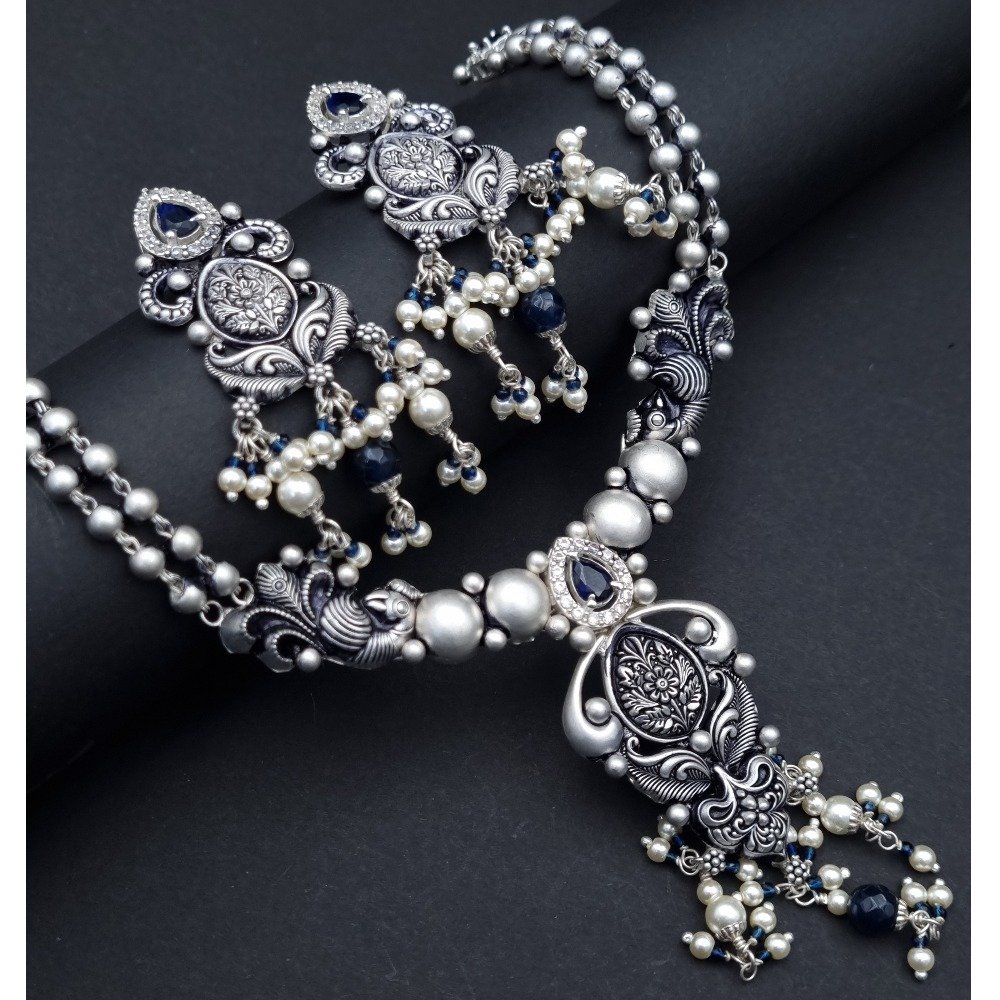 Exquisite Antique Necklace Set
